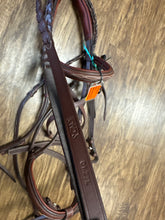 Load image into Gallery viewer, 3 CWD bridle w reins
